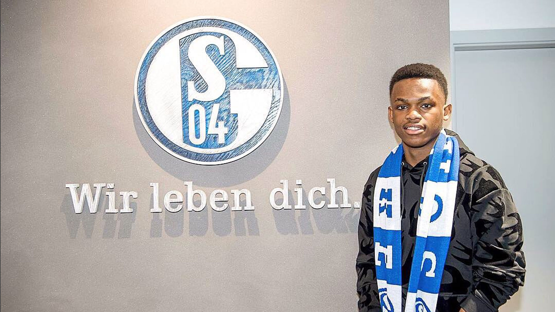 随着联赛的 随着联赛的